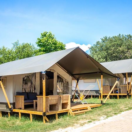 Easyatent Camping Valkanela Orsera Esterno foto