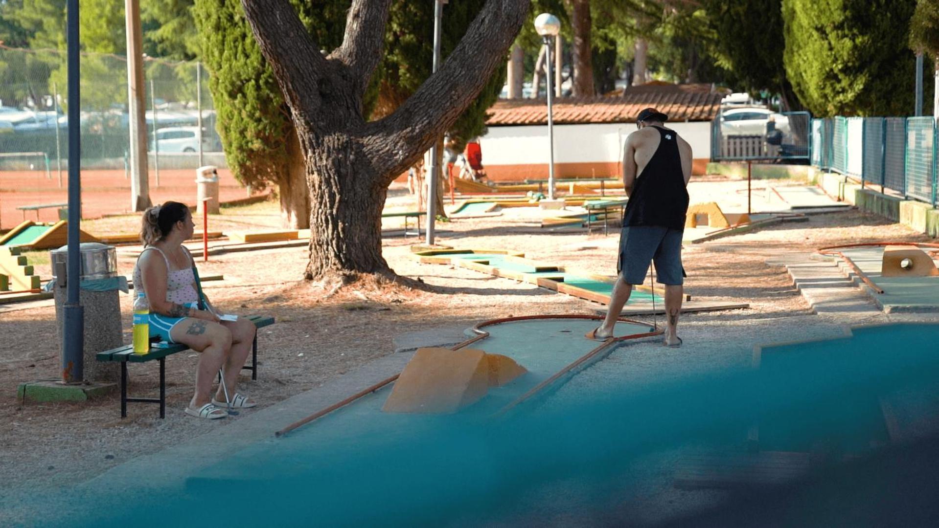 Easyatent Camping Valkanela Orsera Esterno foto