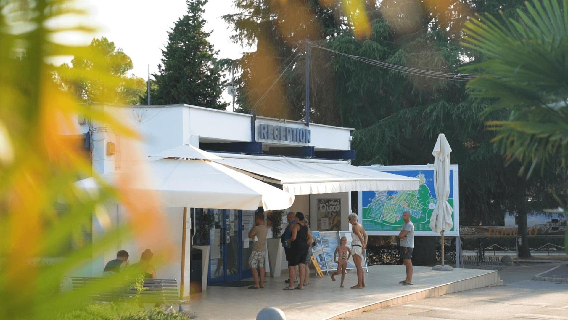 Easyatent Camping Valkanela Orsera Esterno foto