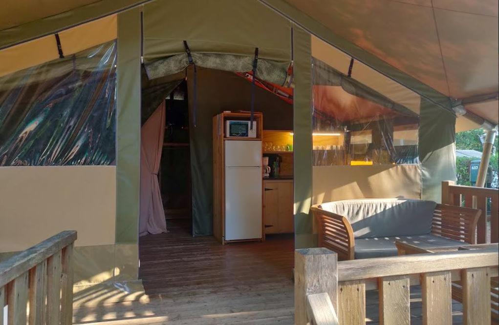 Easyatent Camping Valkanela Orsera Camera foto